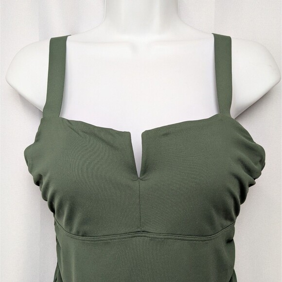 Athleta Fern Green 36 B/C Padded Bra Cup Tankini Swimsuit Top - Picture 3 of 7